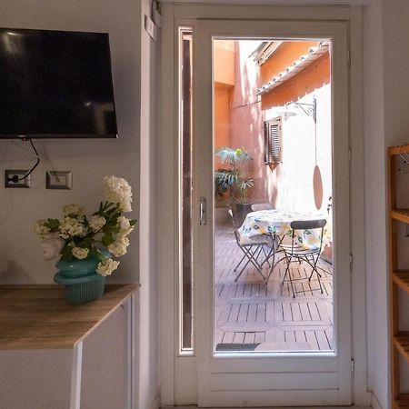Rione Monti Studio Apt With Private Garden Rome Luaran gambar