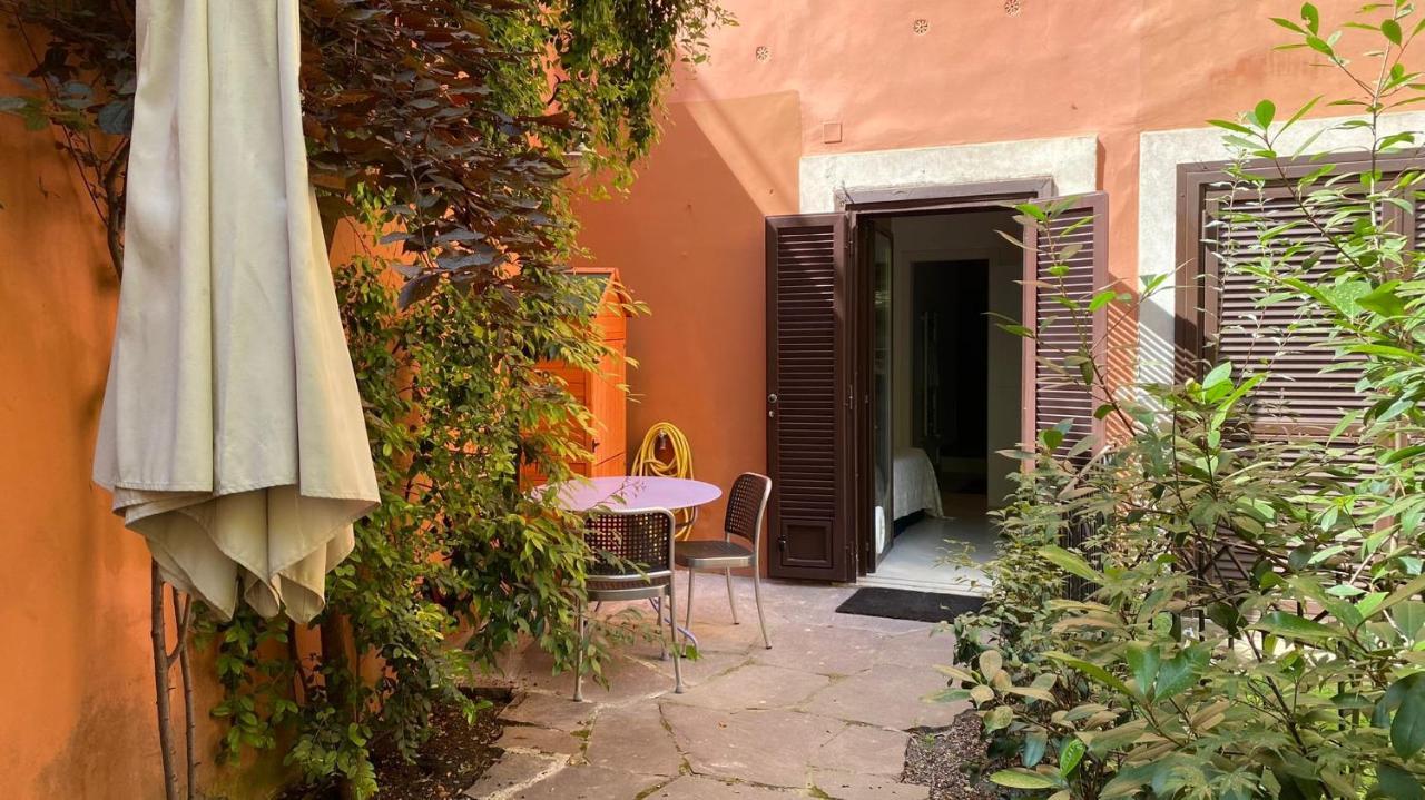 Rione Monti Studio Apt With Private Garden Rome Luaran gambar