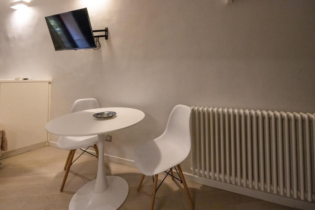 Rione Monti Studio Apt With Private Garden Rome Luaran gambar