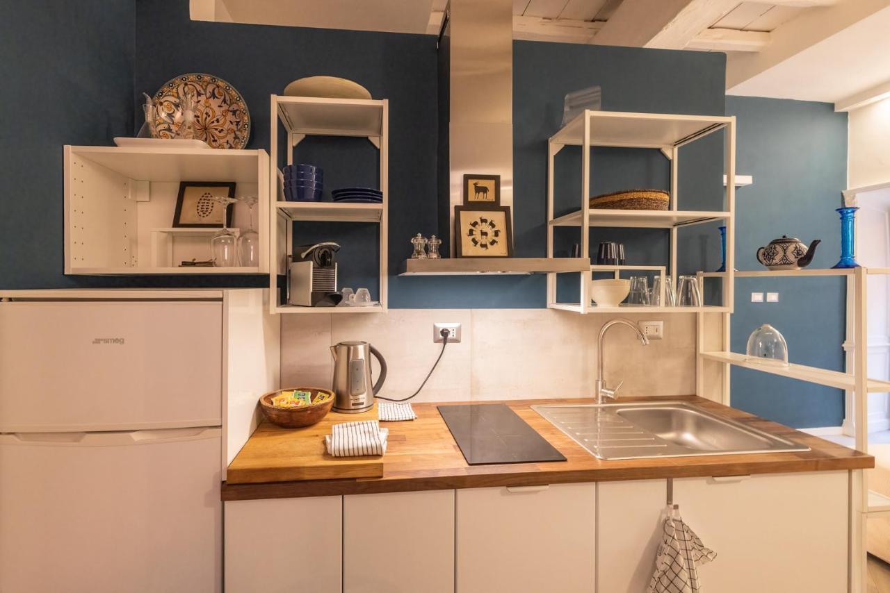 Rione Monti Studio Apt With Private Garden Rome Luaran gambar
