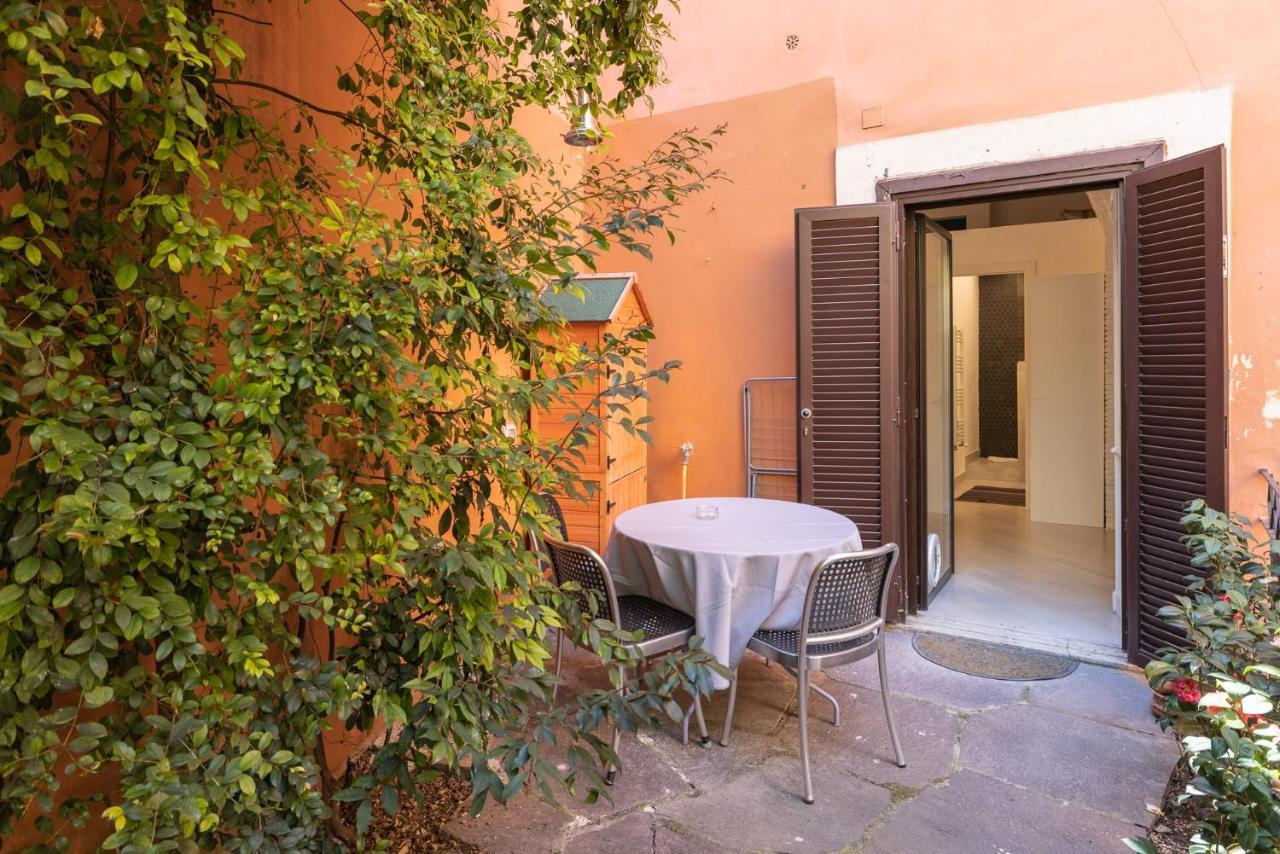 Rione Monti Studio Apt With Private Garden Rome Luaran gambar